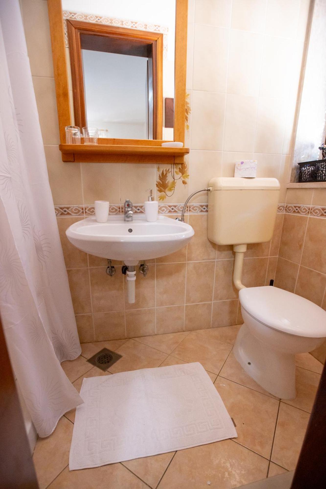 Guesthouse Sanabor Postojna Bagian luar foto
